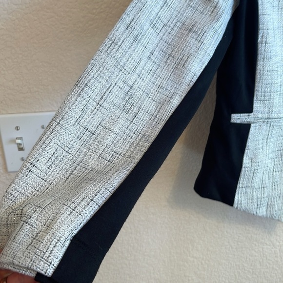 Wossino Jacket size M 2 colors black gray long sleeve - Picture 3 of 8